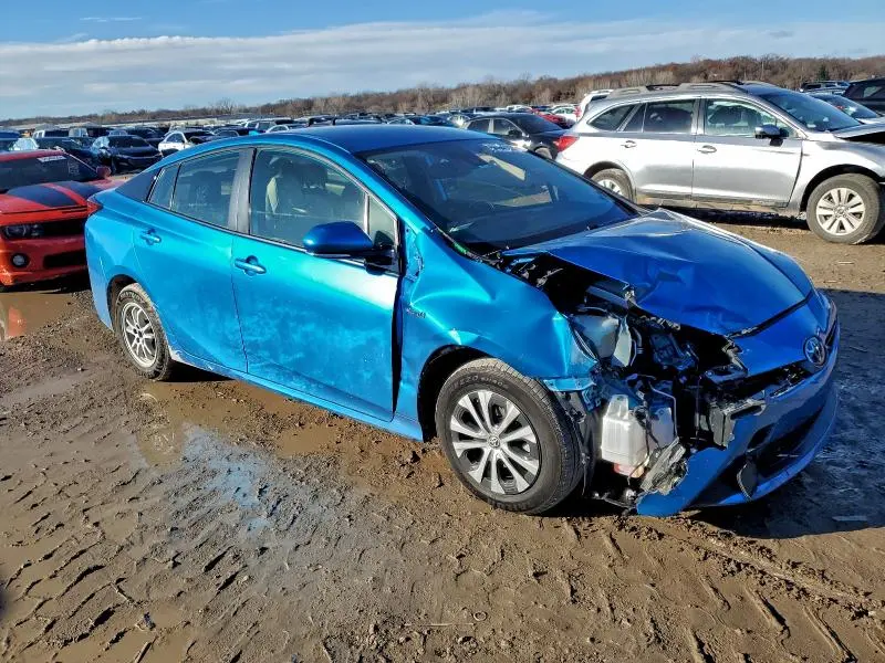 2019 TOYOTA PRIUS   
