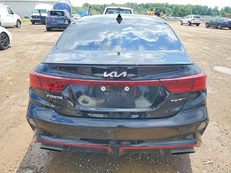 2023 KIA FORTE GT  