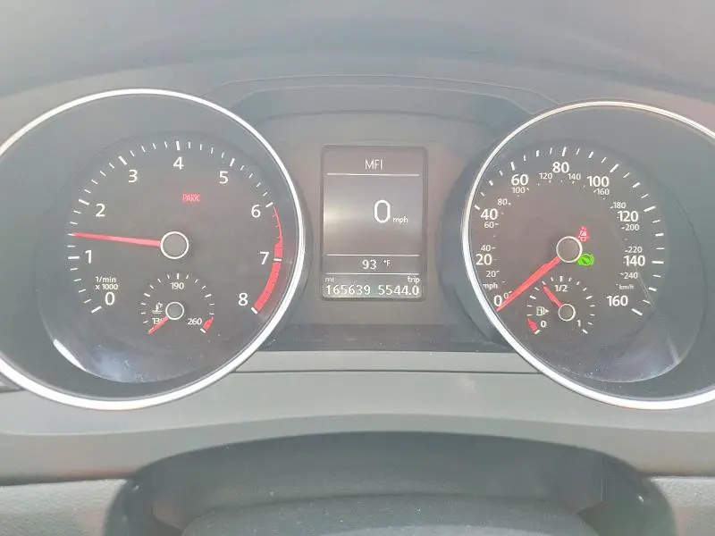 2017 VOLKSWAGEN JETTA SE  