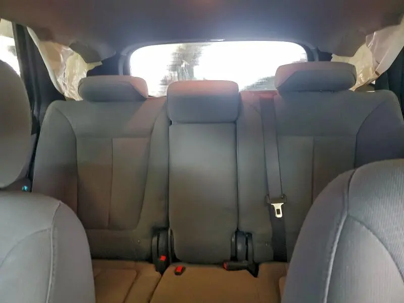 2012 HYUNDAI SANTA FE GLS  