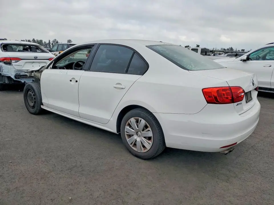 2012 VOLKSWAGEN JETTA SE  