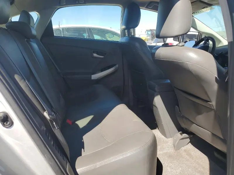 2010 TOYOTA PRIUS IV  