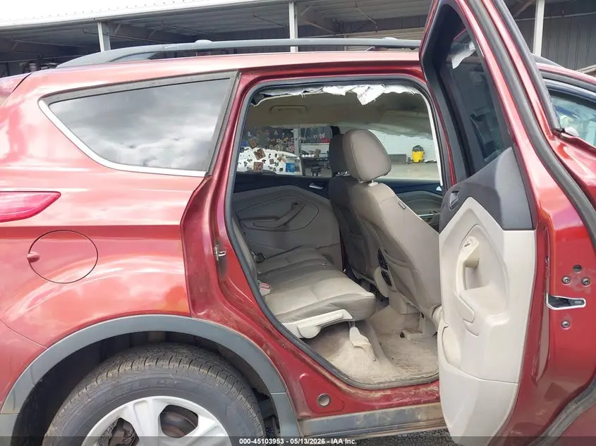 2015 FORD ESCAPE SE