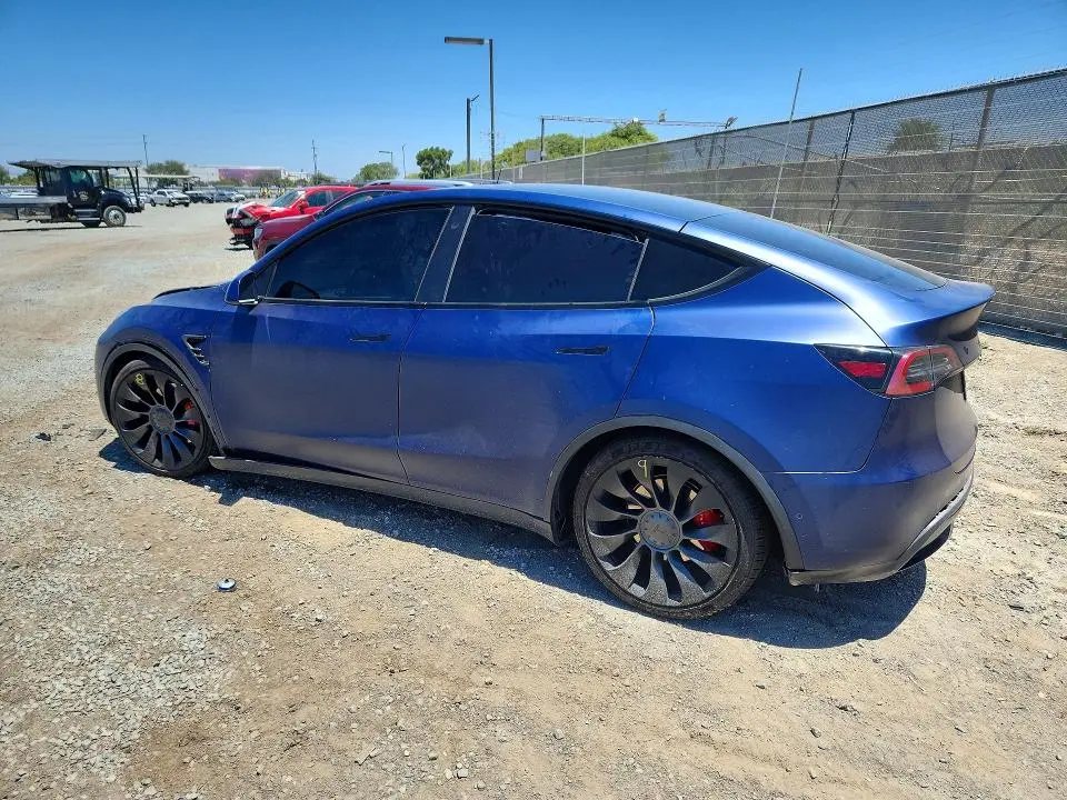 2022 TESLA MODEL Y   