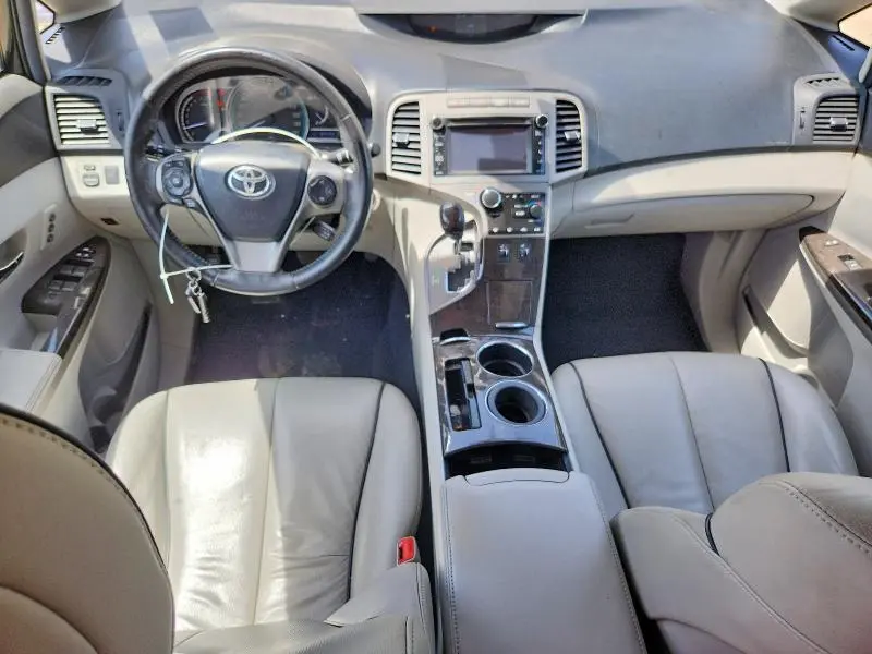 2013 TOYOTA VENZA XLE  