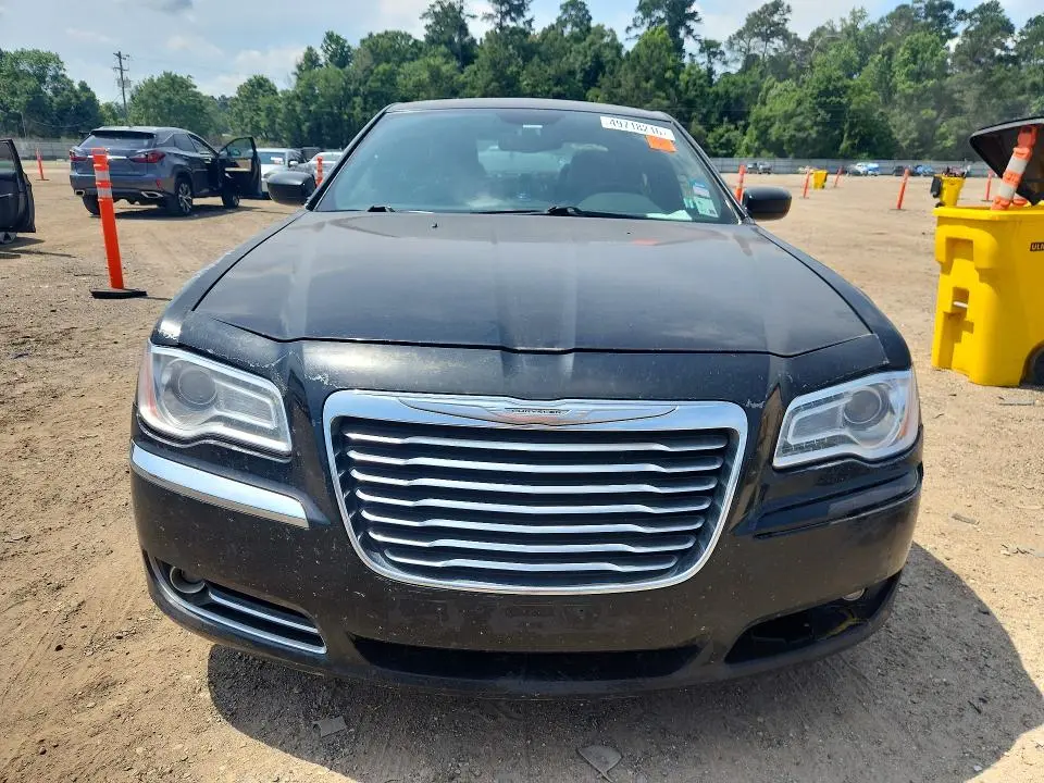 2014 CHRYSLER 300   