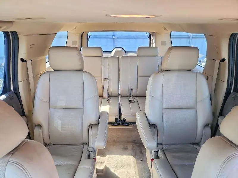 2011 CHEVROLET SUBURBAN K1500 LTZ