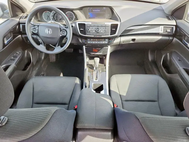 2017 HONDA ACCORD LX  