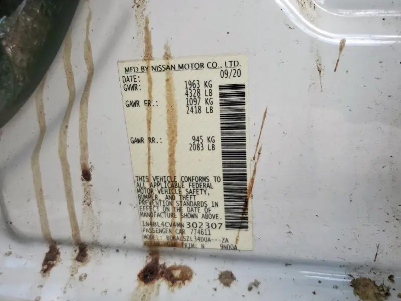 2021 NISSAN ALTIMA SR  