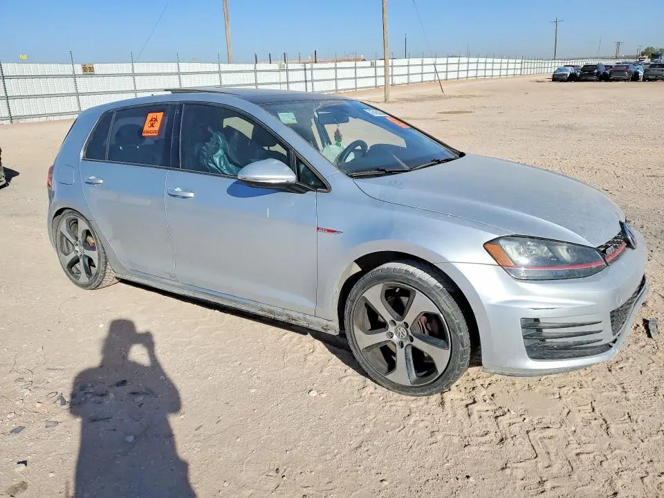 2015 VOLKSWAGEN GTI   
