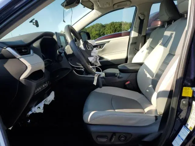 2019 TOYOTA RAV4 XLE PREMIUM  