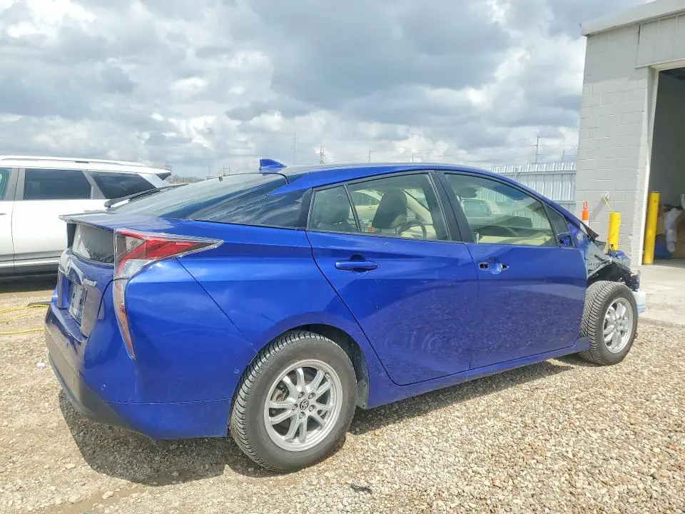 2018 TOYOTA PRIUS THREE  