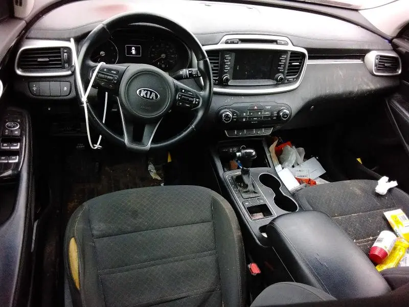 2018 KIA SORENTO LX  