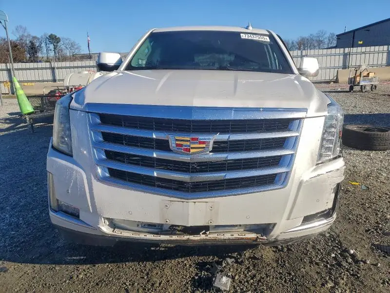 2018 CADILLAC ESCALADE LUXURY  