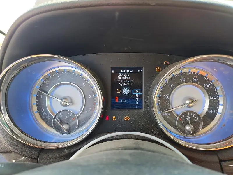 2013 CHRYSLER 300   