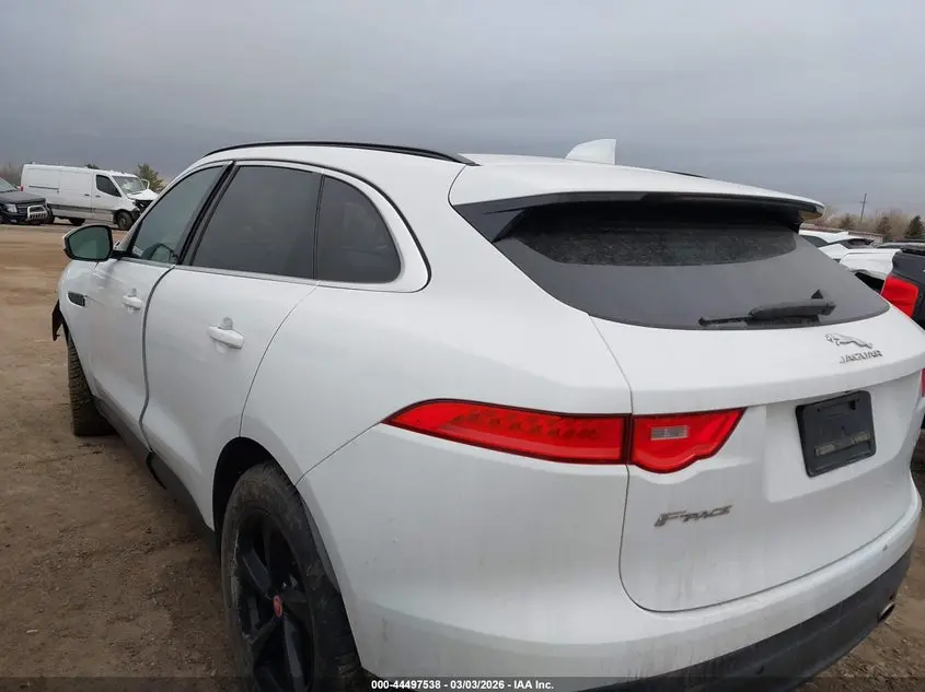 2018 JAGUAR F-PACE 30T PRESTIGE