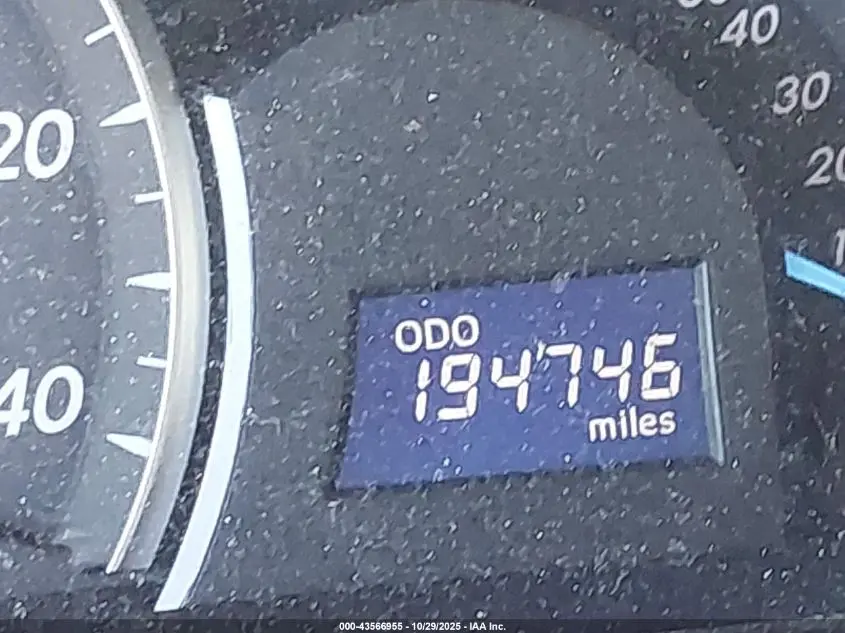 2012 TOYOTA CAMRY LE