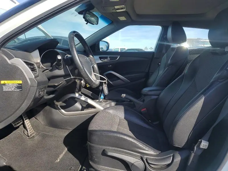 2013 HYUNDAI VELOSTER BASE  