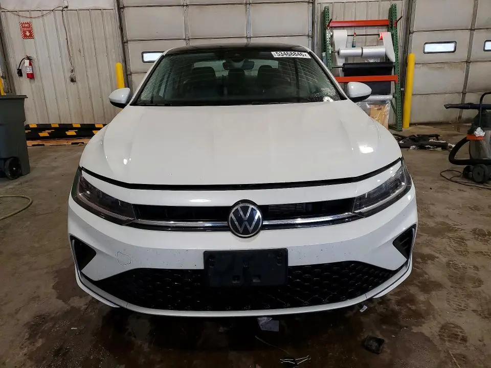 2025 VOLKSWAGEN JETTA SE  