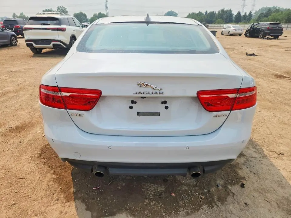 2017 JAGUAR XE FIRST EDITION  