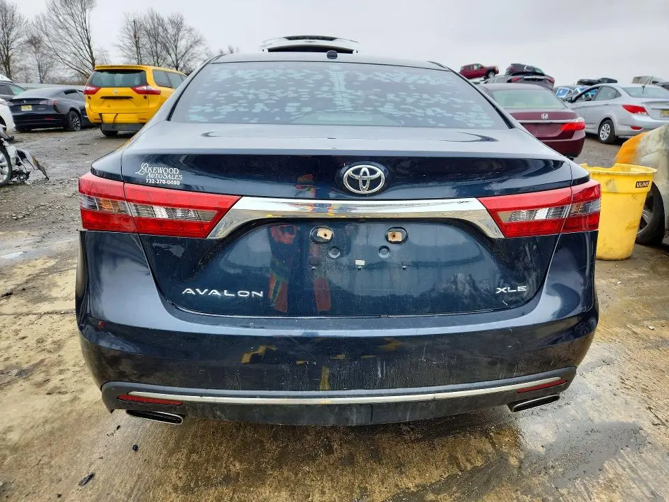 2016 TOYOTA AVALON XLE  