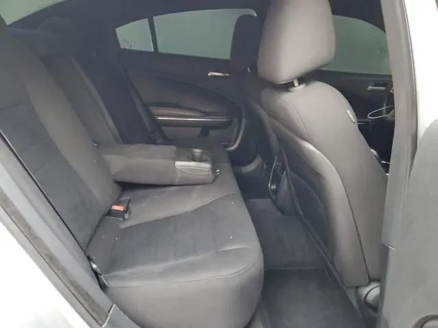 2012 DODGE CHARGER SE