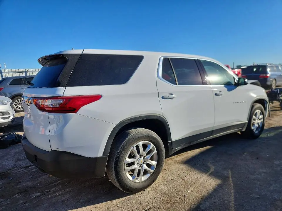 2019 CHEVROLET TRAVERSE LS  