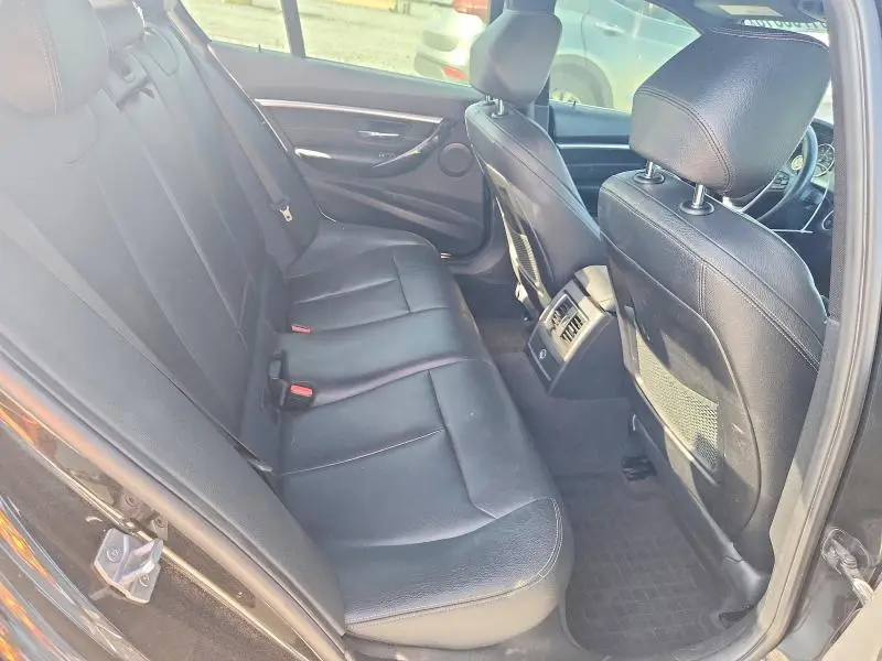 2018 BMW 330 XI  
