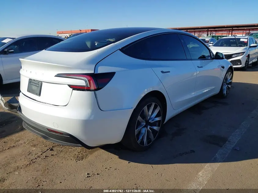 2025 TESLA MODEL 3  
