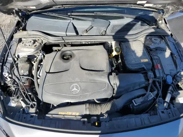 2015 MERCEDES-BENZ GLA 250 4MATIC  