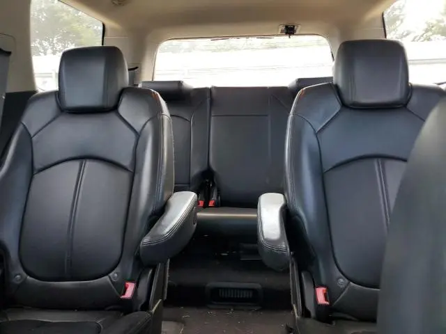 2010 GMC ACADIA SLT-1  
