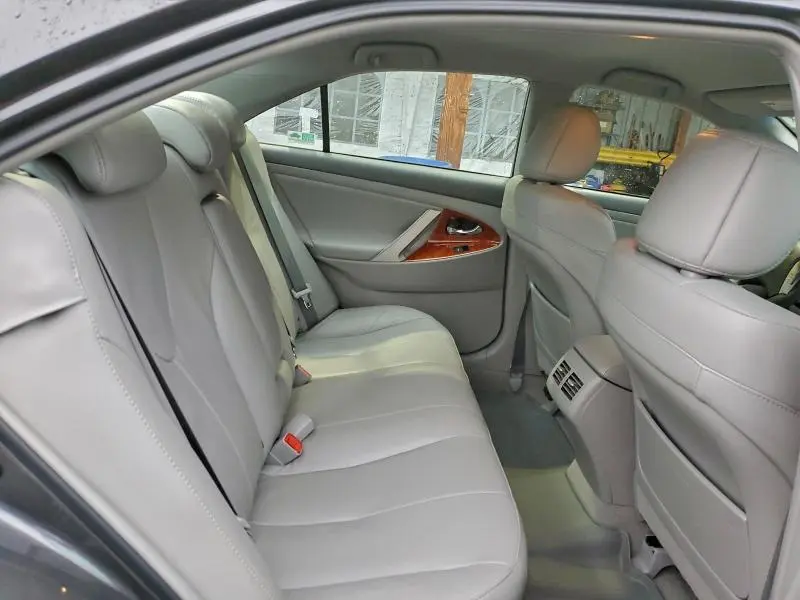 2011 TOYOTA CAMRY HYBRID  