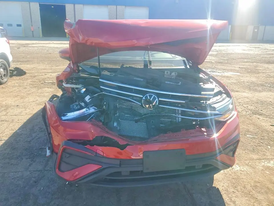 2023 VOLKSWAGEN TIGUAN SE  