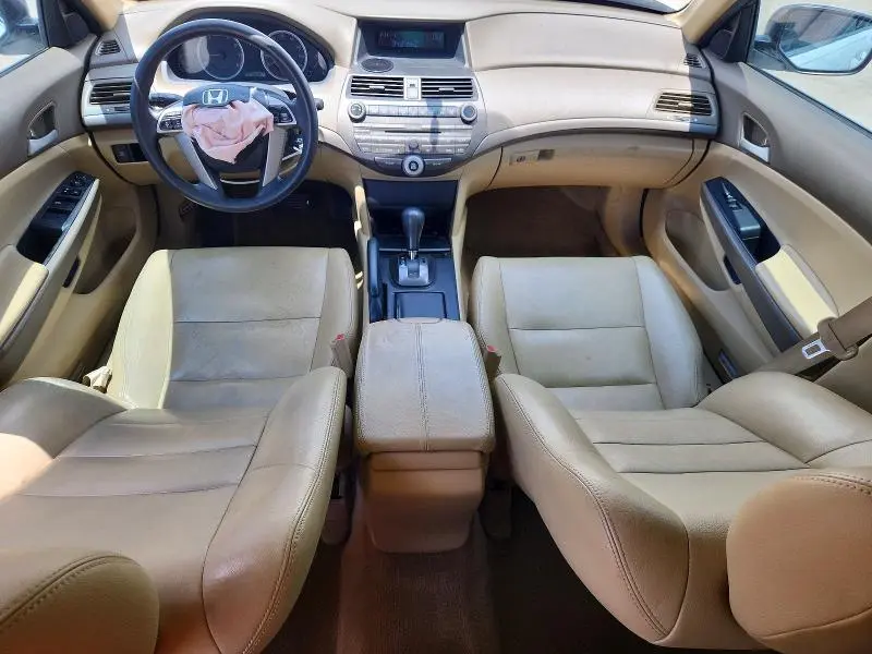 2010 HONDA ACCORD LX  