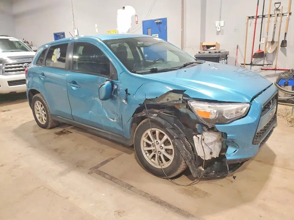 2013 MITSUBISHI RVR SE  