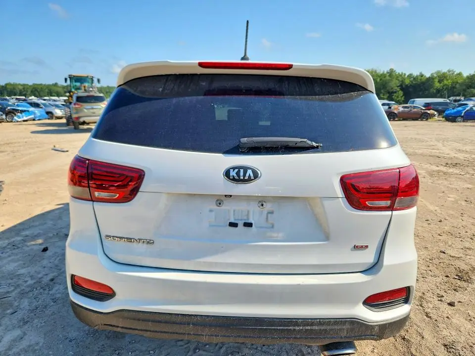 2019 KIA SORENTO LX  