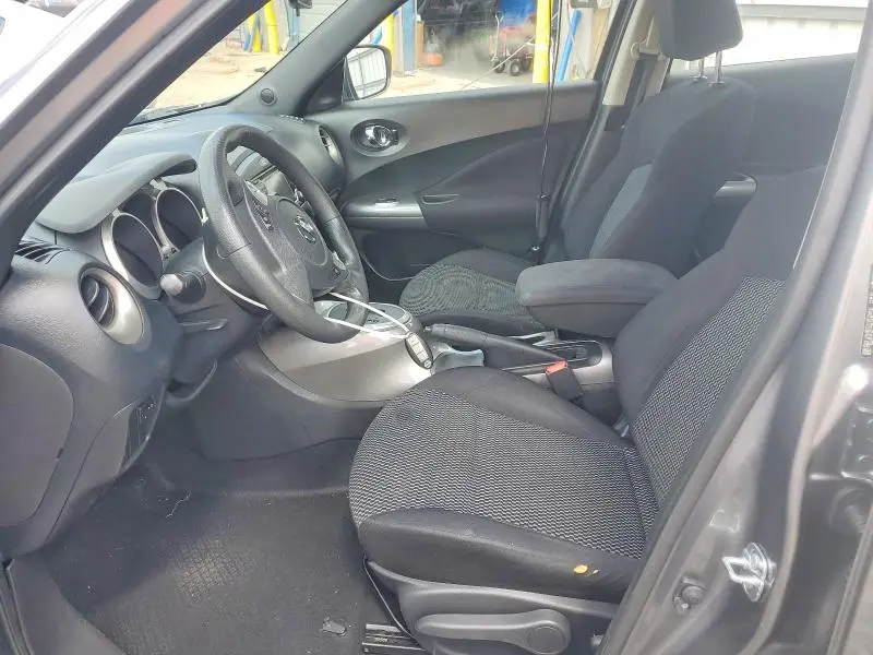 2016 NISSAN JUKE S  