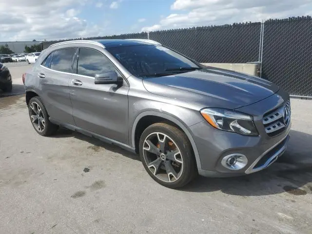 2018 MERCEDES-BENZ GLA 250  
