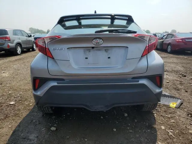 2019 TOYOTA C-HR XLE  