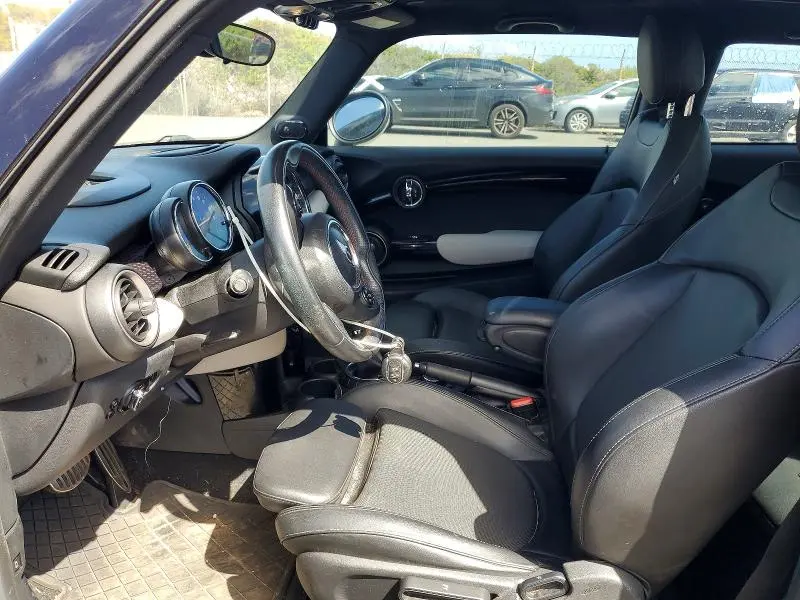 2015 MINI COOPER S  