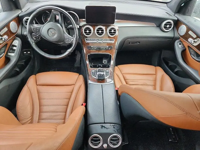 2019 MERCEDES-BENZ GLC 350E  