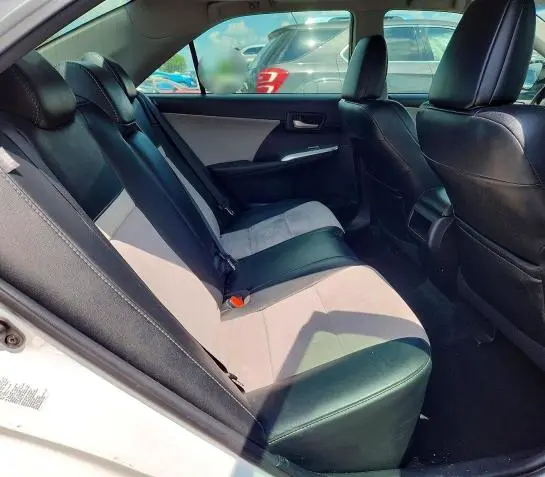 2012 TOYOTA CAMRY SE V6  