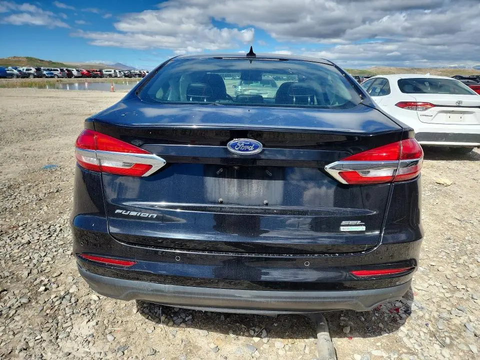 2019 FORD FUSION SEL  