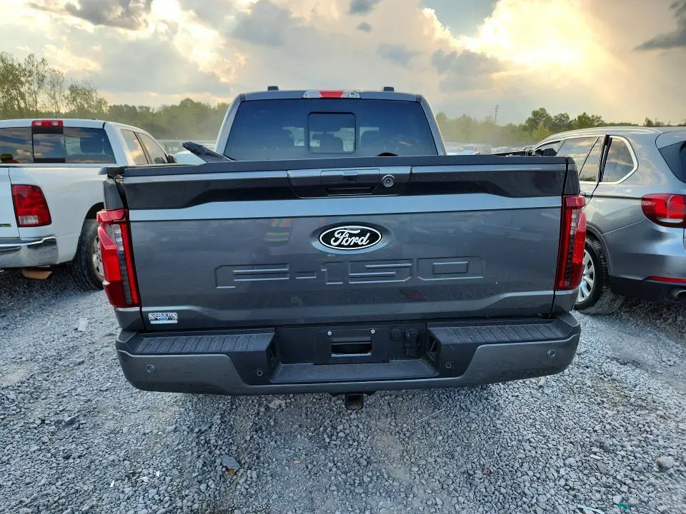2026 FORD F150 XLT  