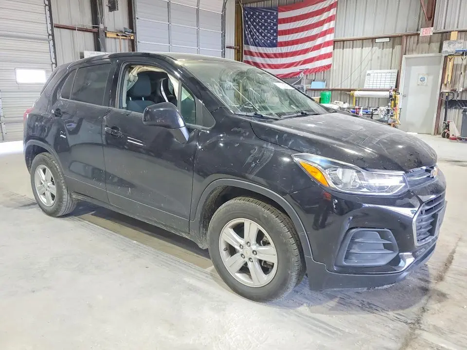 2021 CHEVROLET TRAX LS  