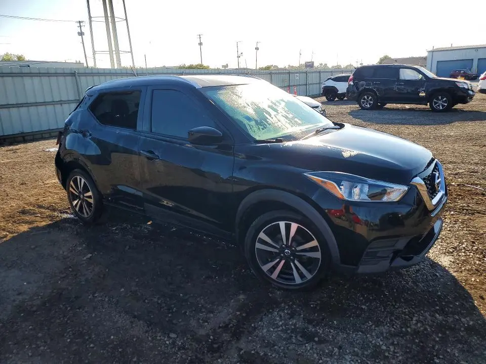 2019 NISSAN KICKS SV  