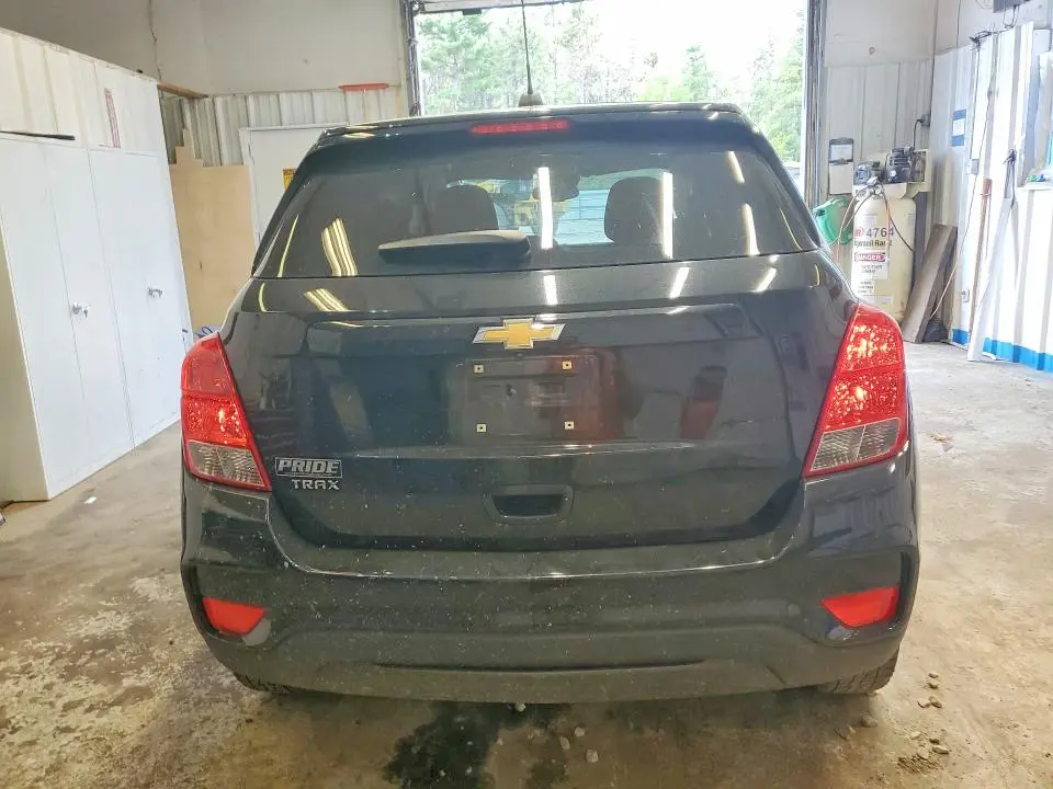 2021 CHEVROLET TRAX LS  
