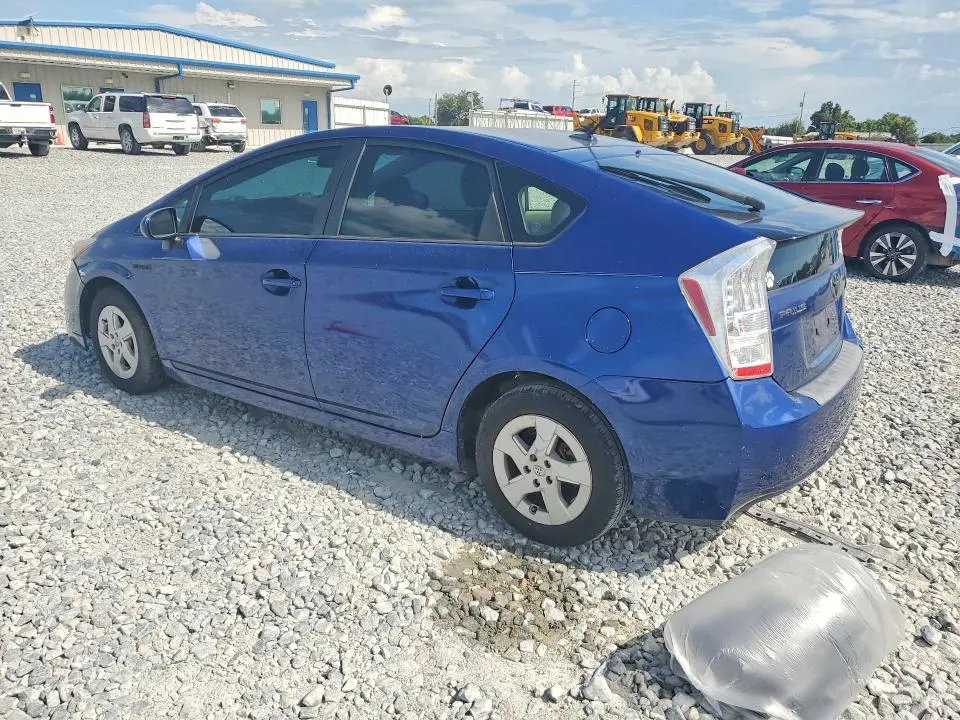 2011 TOYOTA PRIUS TWO  