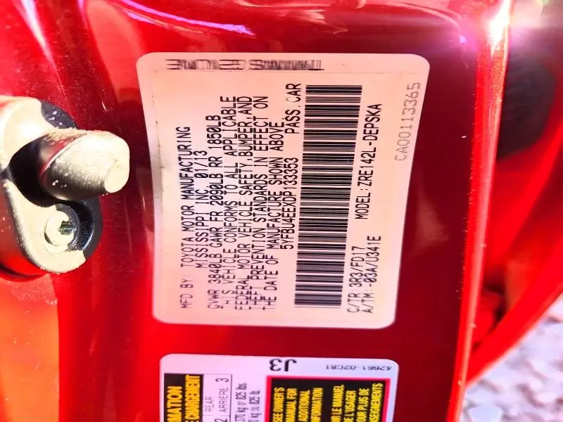 2013 TOYOTA COROLLA S  