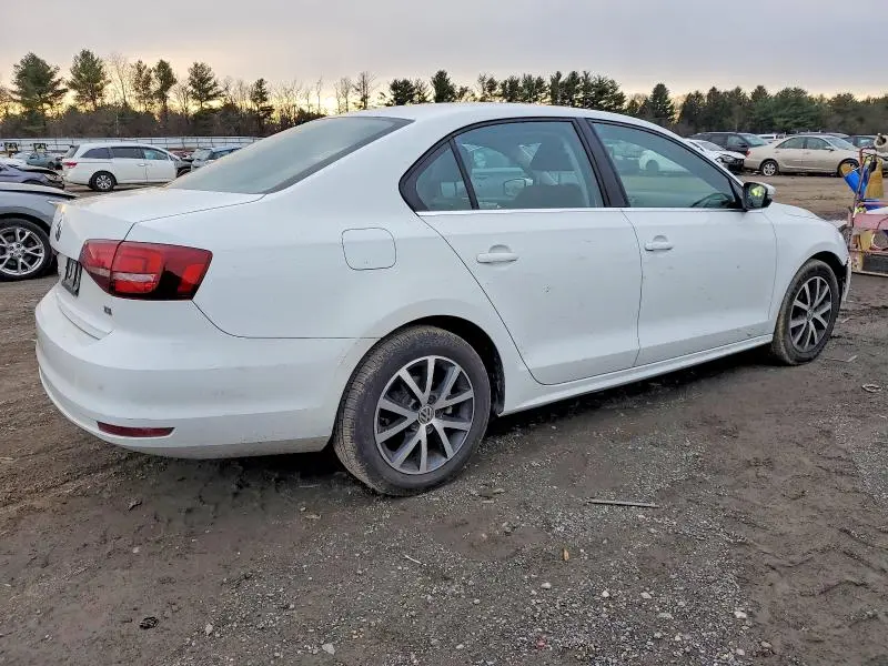 2017 VOLKSWAGEN JETTA SE  